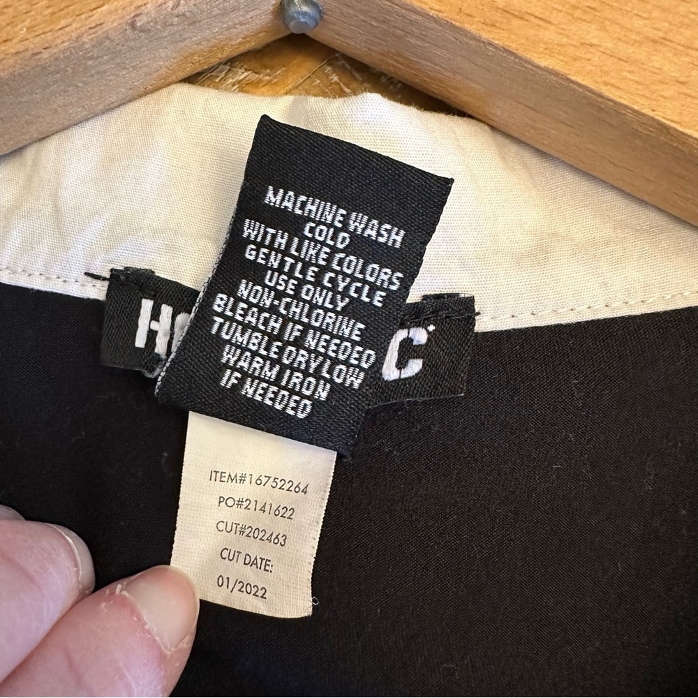 Mushroom Embroidered Lacey Collared Cropped Tee Size Small - Picture 10 of 11